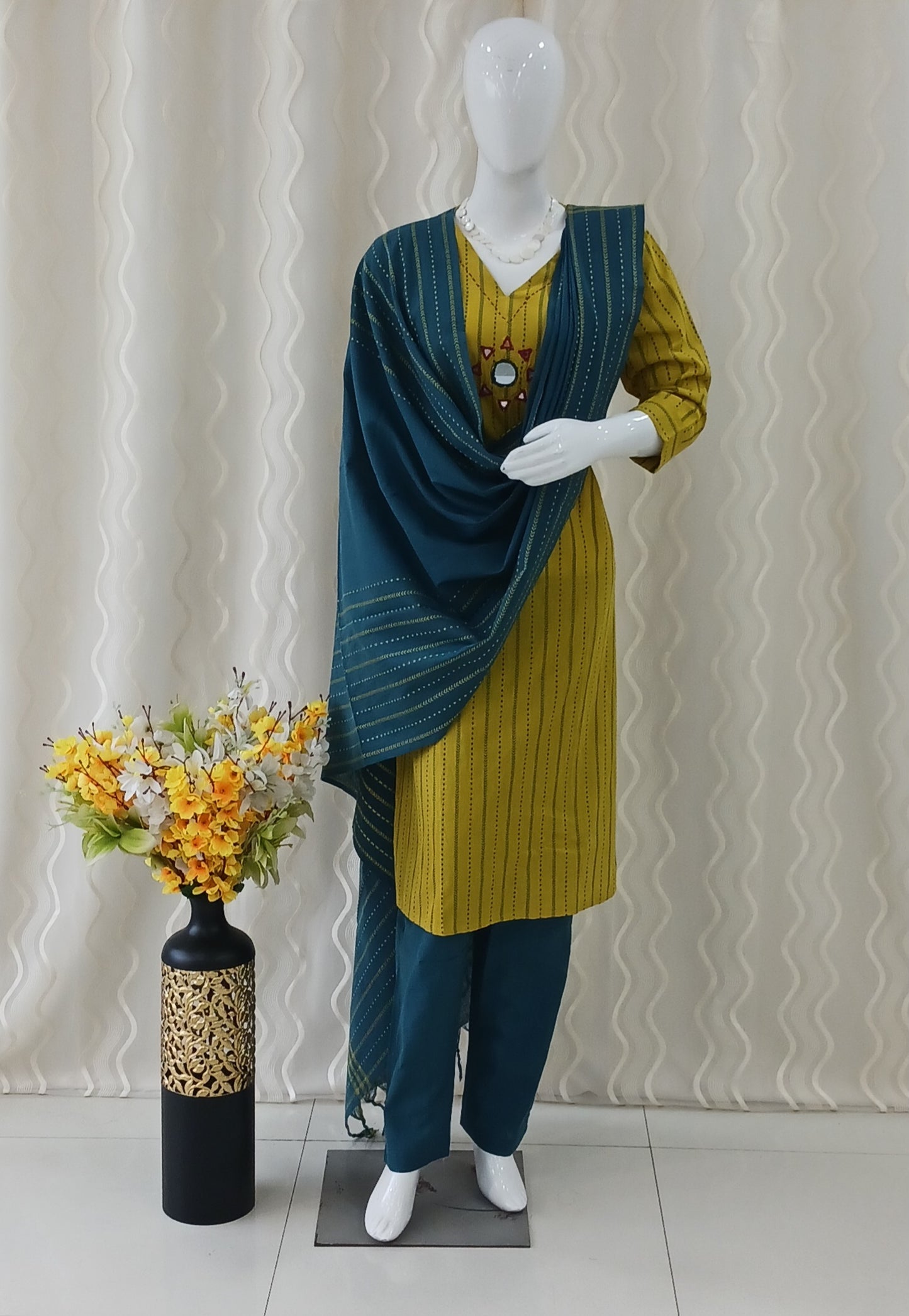 Straight Cut 3-Piece Suit with Dupatta and 3/4 Sleeves