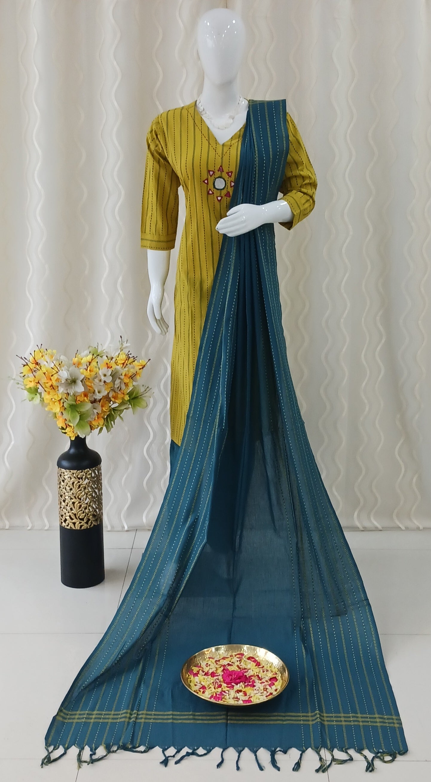 Straight Cut 3-Piece Suit with Dupatta and 3/4 Sleeves