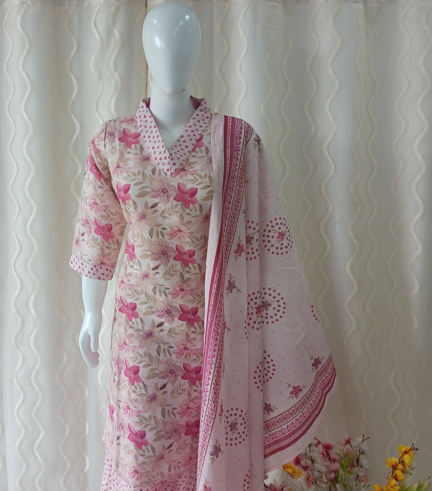 Straight Cut 3-Piece Suit with Dupatta and 3/4 Sleeves