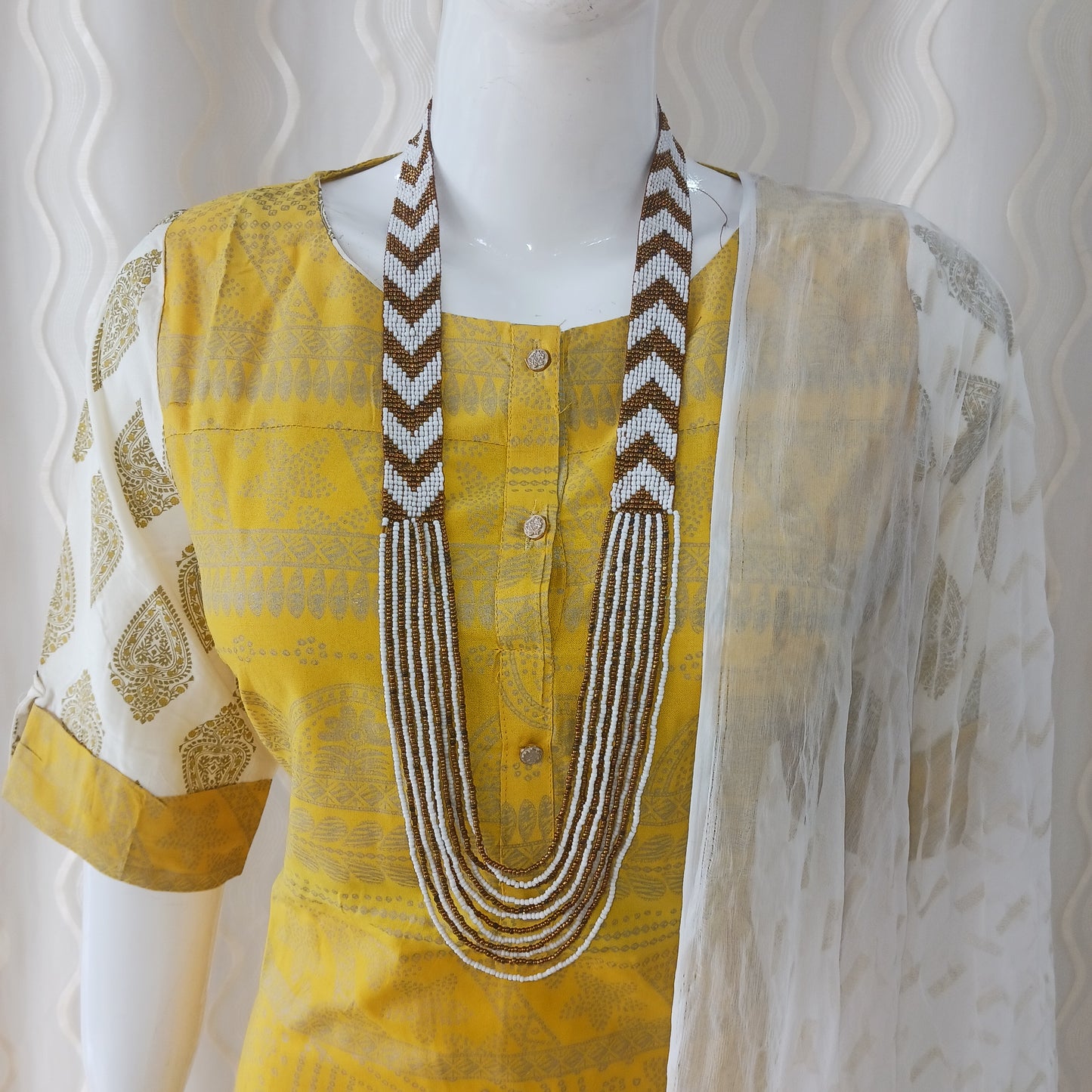Straight Cut 3-Piece Suit with Dupatta and 3/4 Sleeves