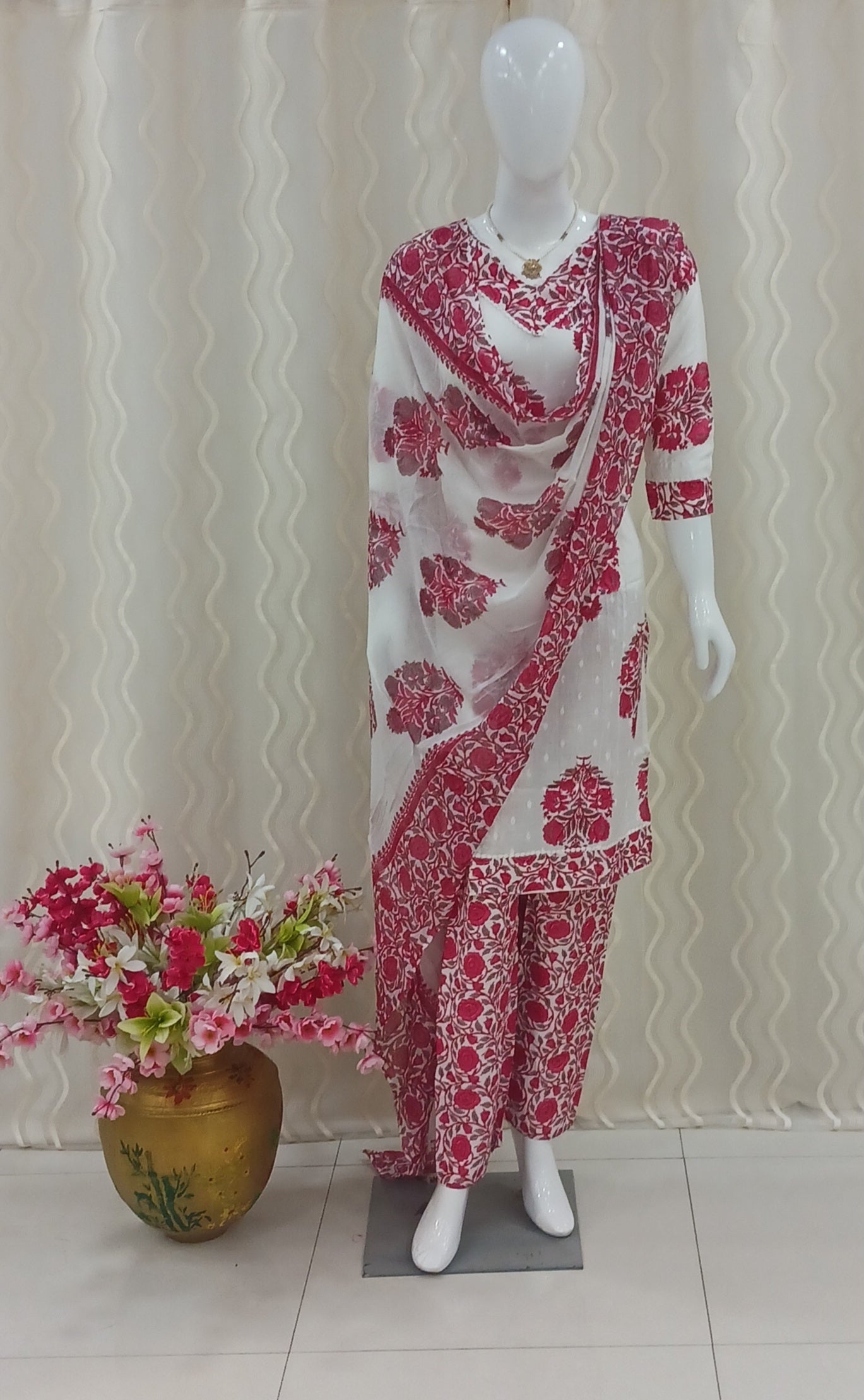 Straight Cut 3-Piece Suit with Dupatta and 3/4 Sleeves