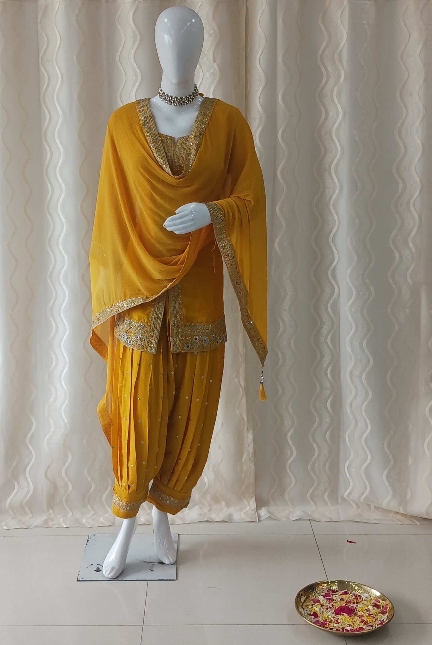Straight Cut Kaftan Pant 3-Piece Suit with Dupatta and 3/4 Sleeves