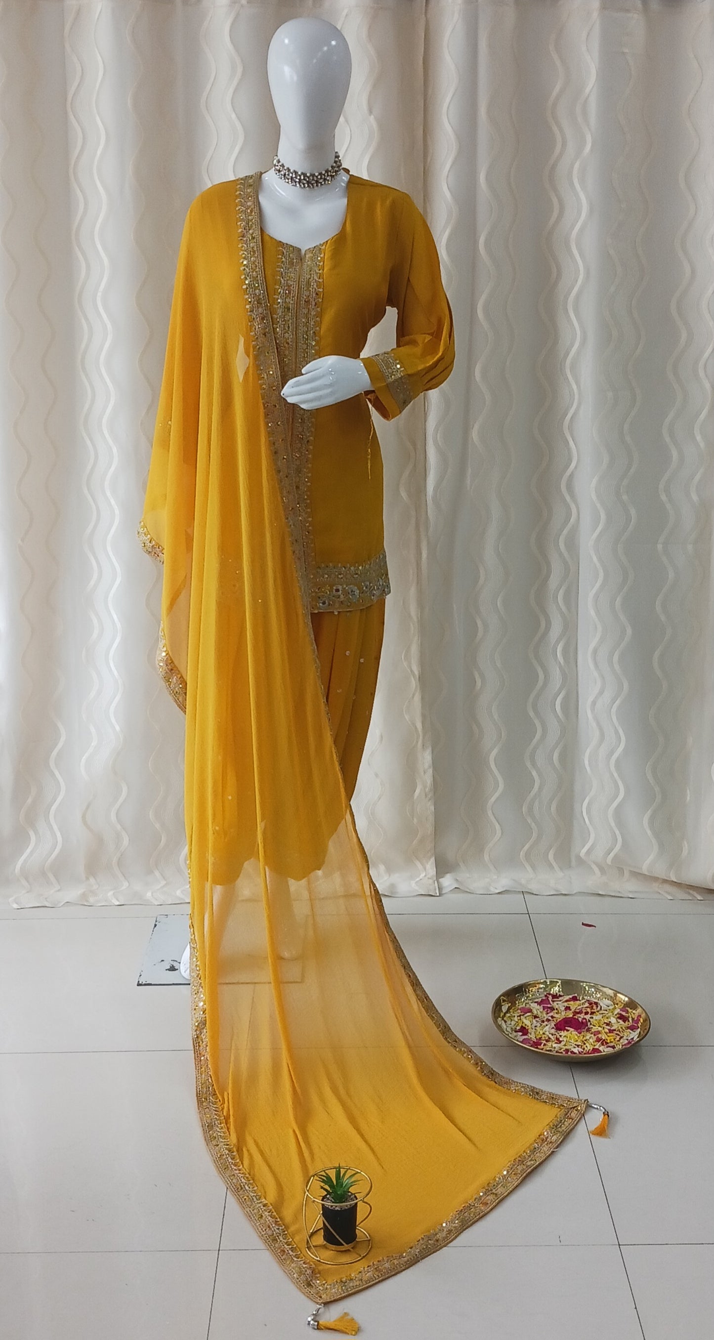 Straight Cut Kaftan Pant 3-Piece Suit with Dupatta and 3/4 Sleeves