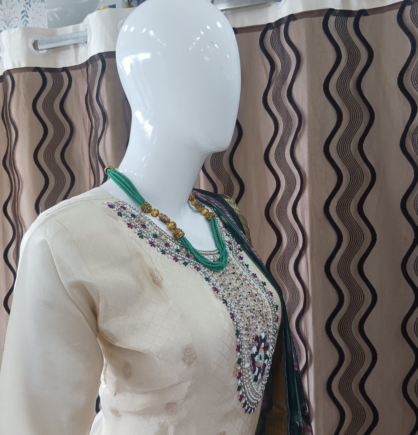 Straight Cut 3-Piece Suit with Dupatta and 3/4 Sleeves