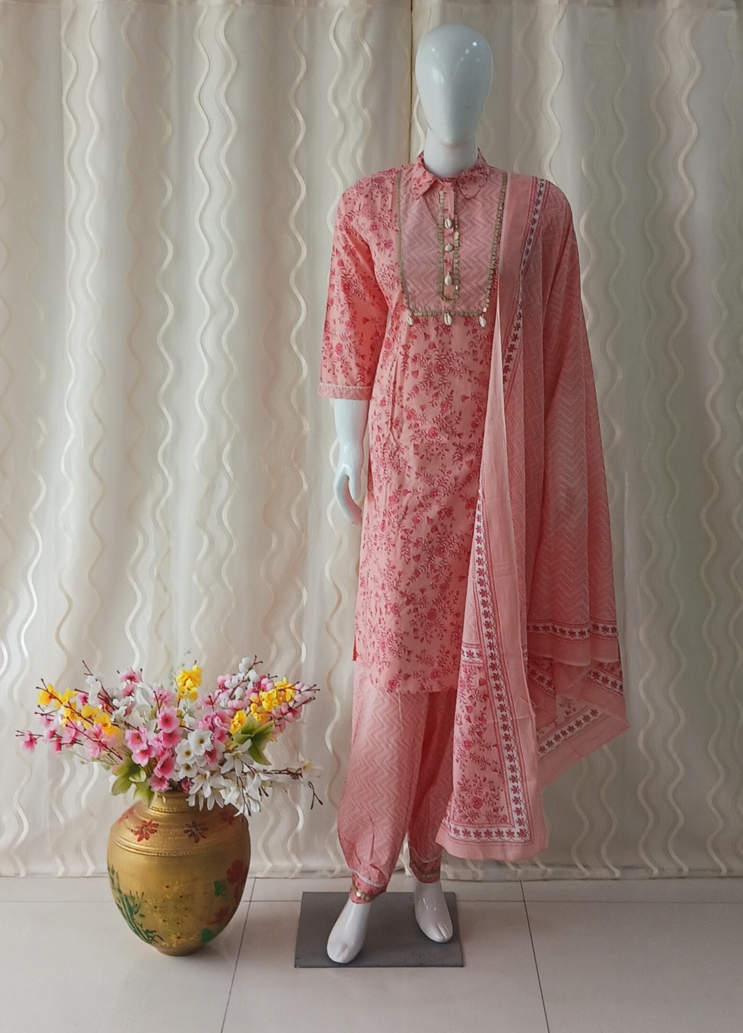 Straight Cut 3-Piece Suit with Dupatta and 3/4 Sleeves