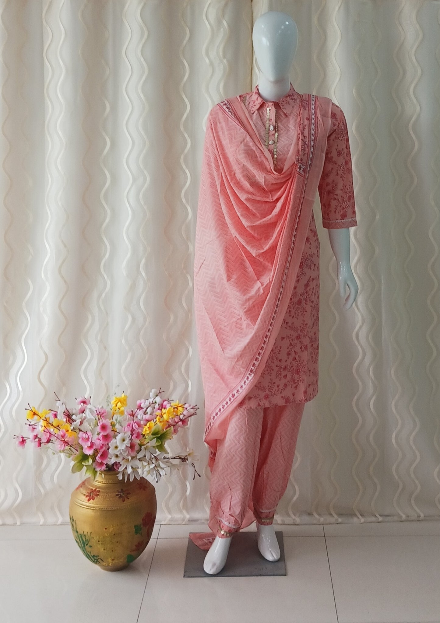 Straight Cut 3-Piece Suit with Dupatta and 3/4 Sleeves