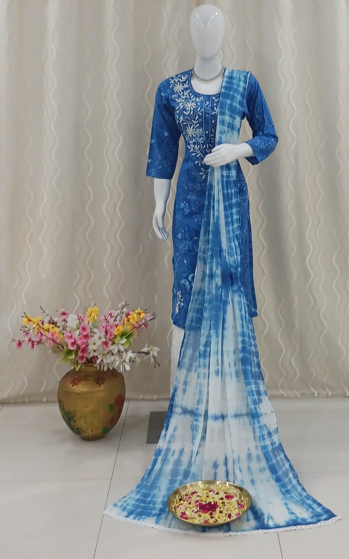 Straight Cut 3-Piece Suit with Dupatta and 3/4 Sleeves