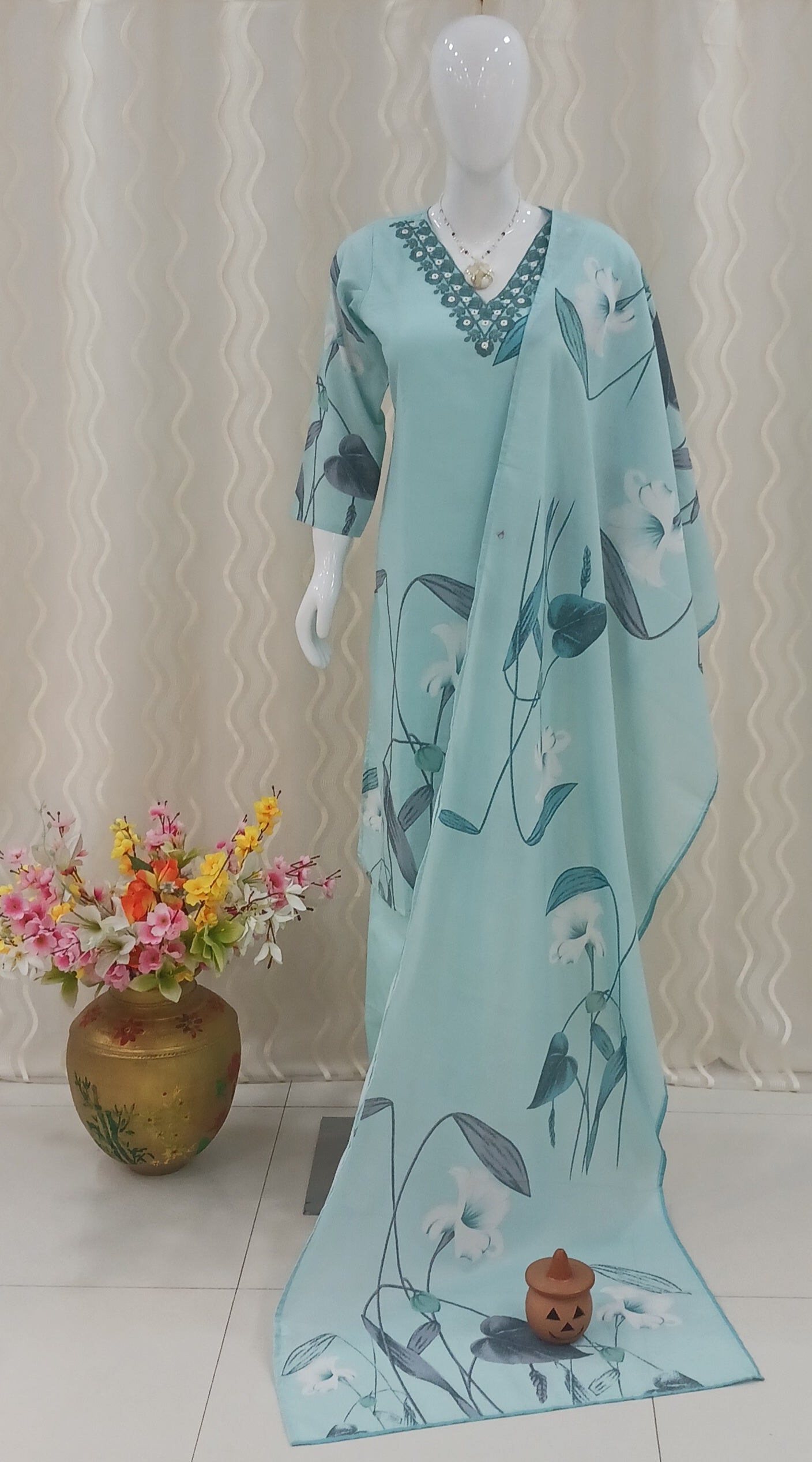 Straight Cut 3-Piece Suit with Dupatta and 3/4 Sleeves