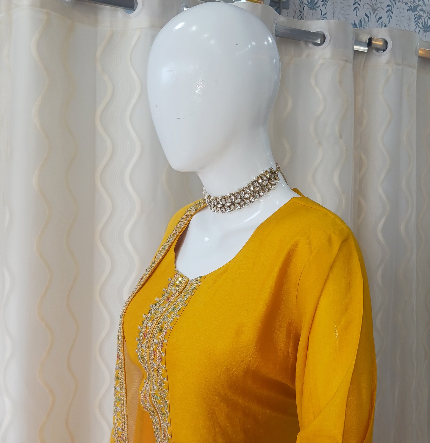 Straight Cut Kaftan Pant 3-Piece Suit with Dupatta and 3/4 Sleeves
