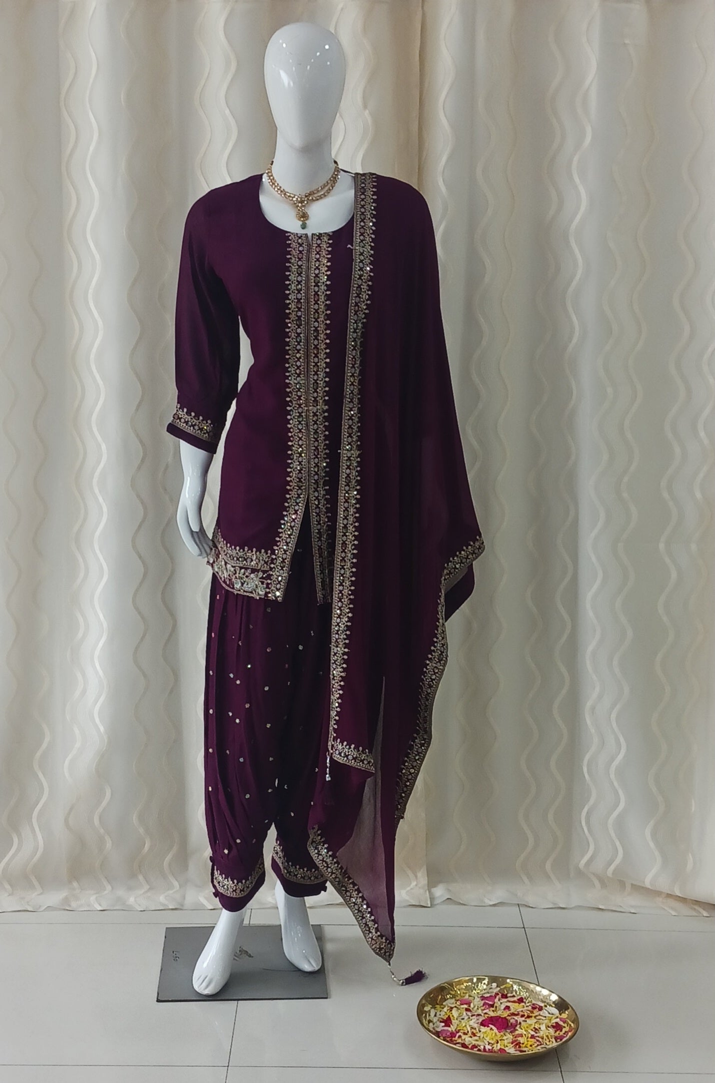 Straight Cut Kaftan Pant 3-Piece Suit with Dupatta and 3/4 Sleeves