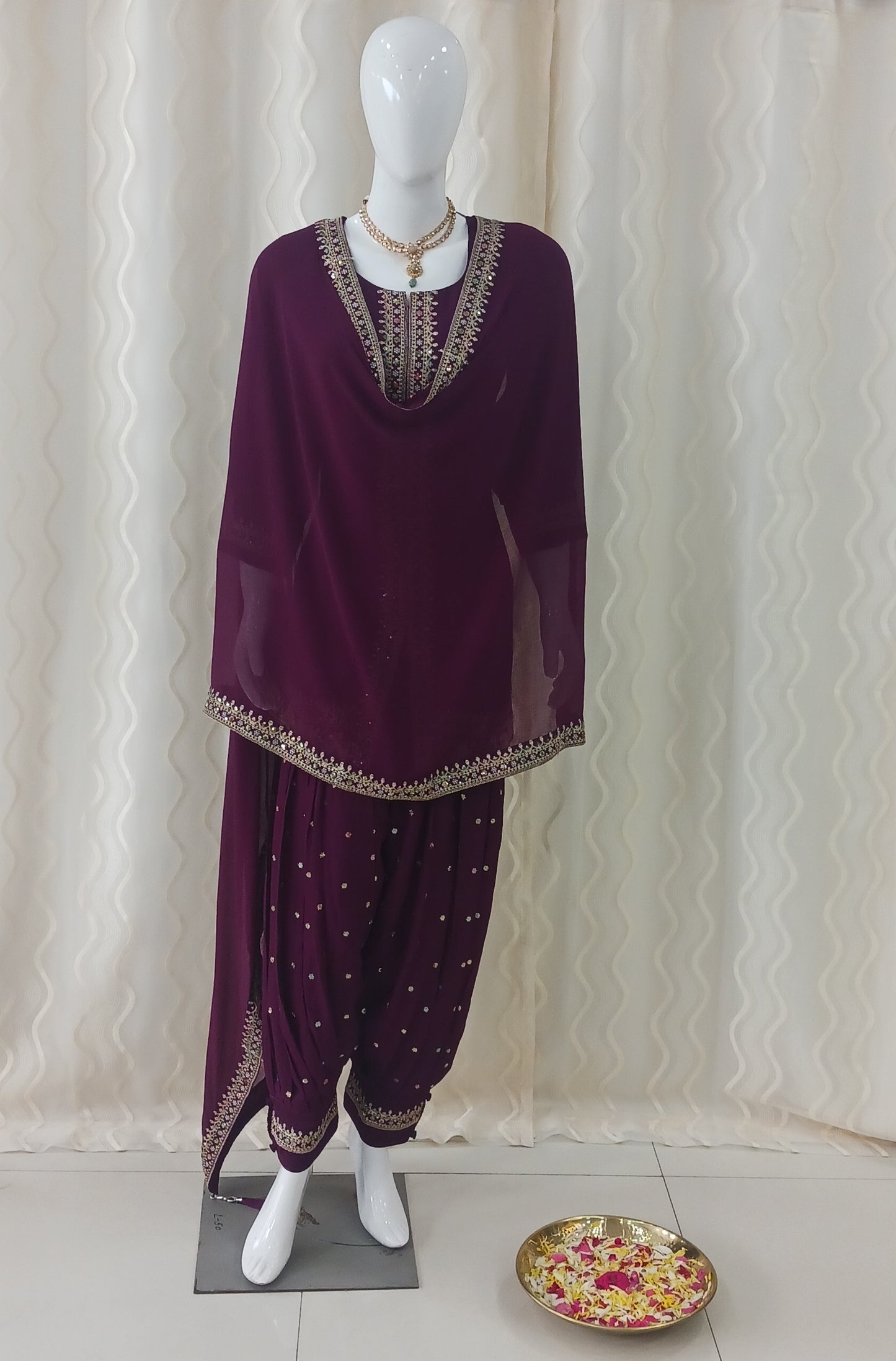 Straight Cut Kaftan Pant 3-Piece Suit with Dupatta and 3/4 Sleeves