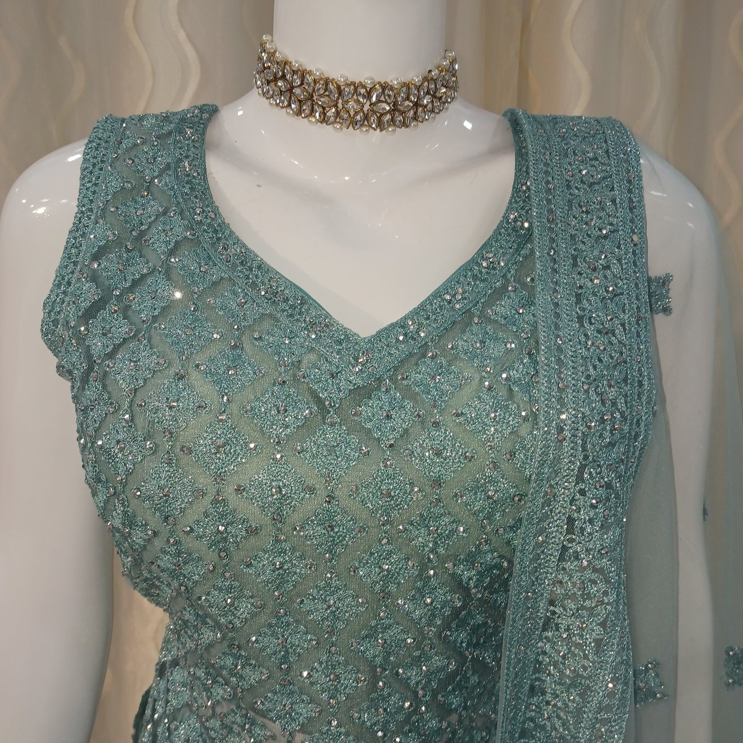 Straight Cut 3-Piece Suit with Netted Work Dupatta and Attached Sleeves