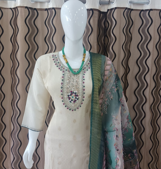 Straight Cut 3-Piece Suit with Dupatta and 3/4 Sleeves