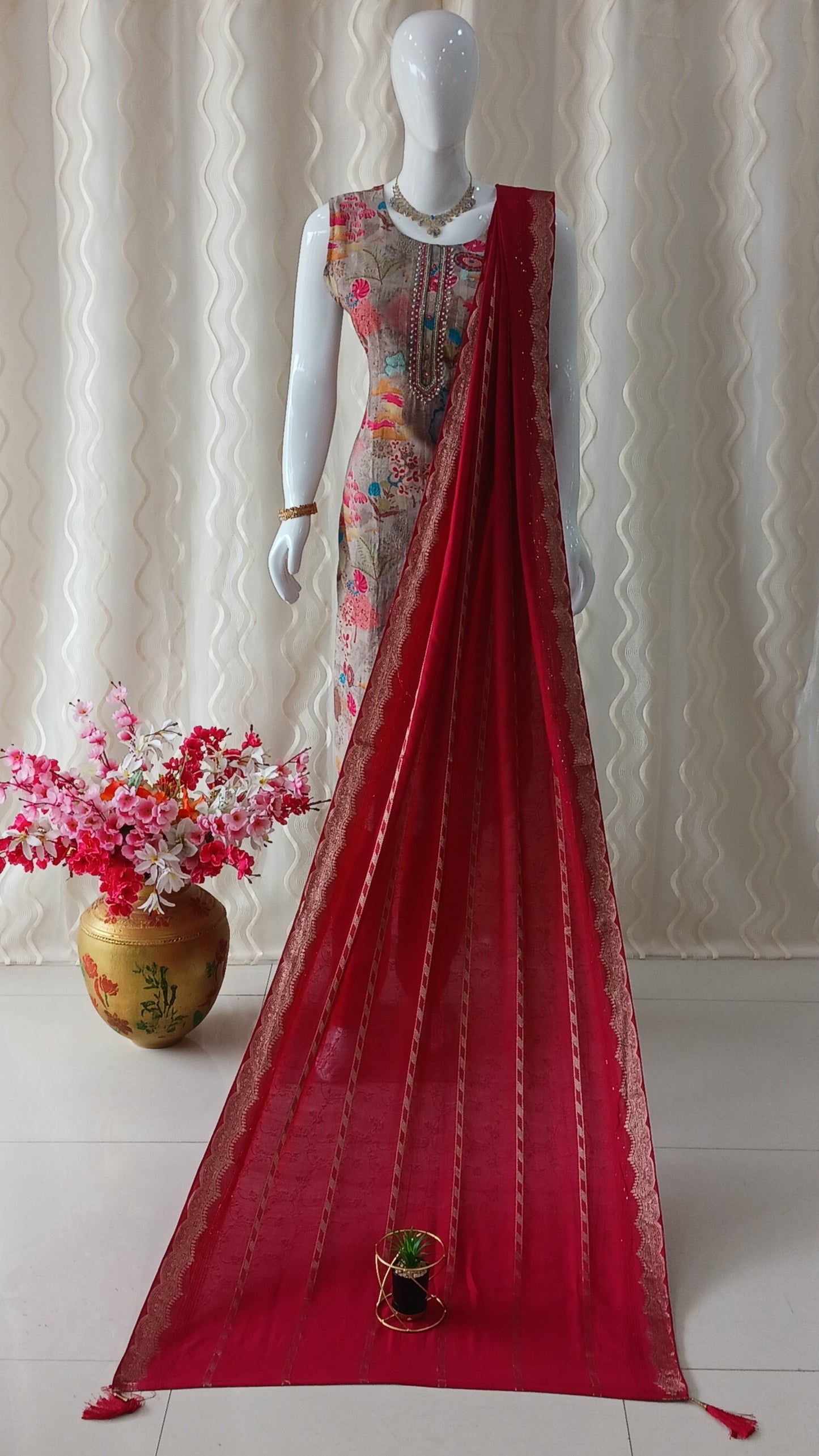 Pink Straight Cut 3-Piece Suit with Duppatta and Sleeveless with Attached Sleeves