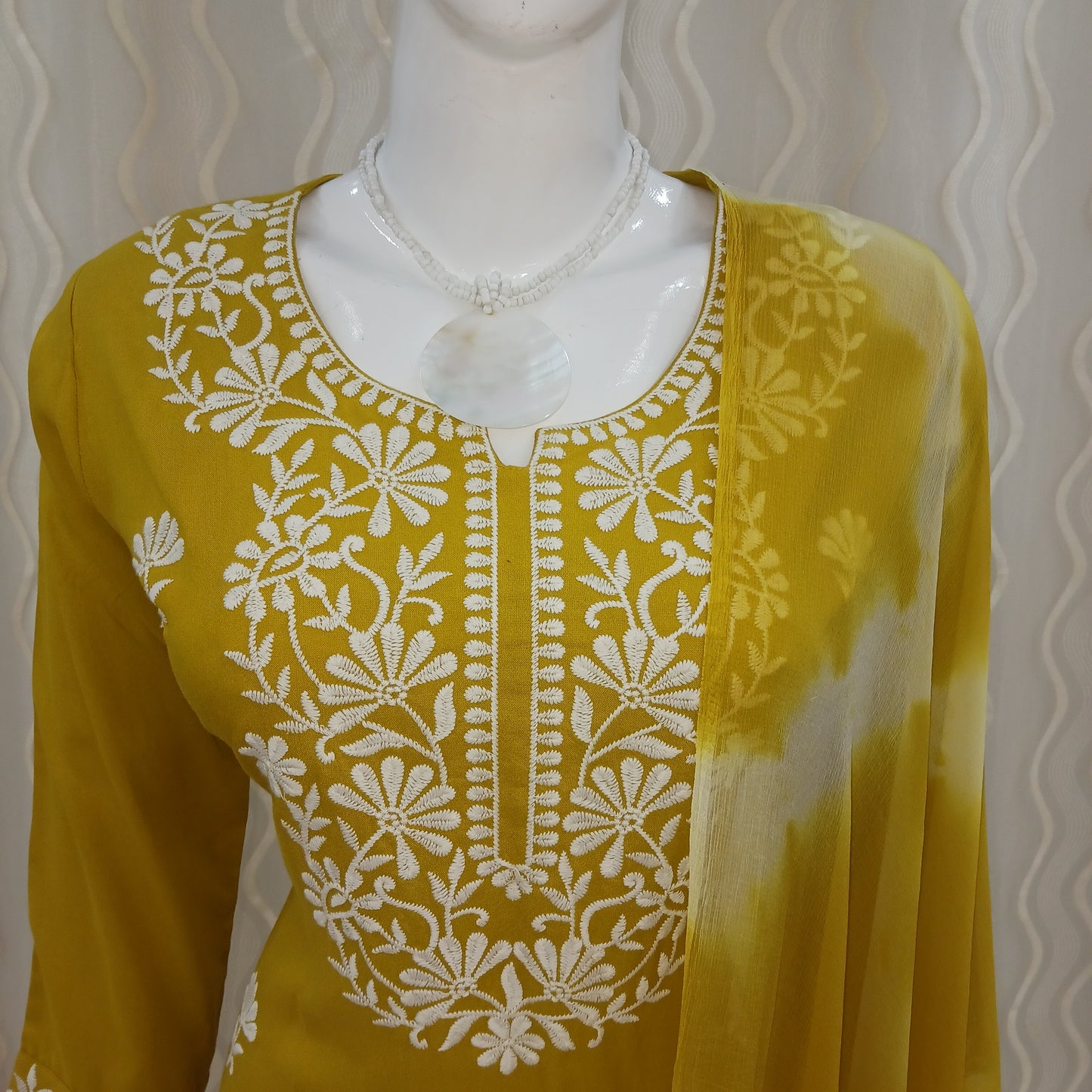 Straight Cut 3 - Piece Suit with Dupatta With 3/4 Sleeves