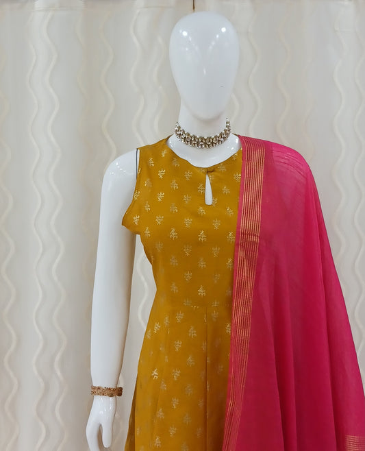 Anarkali Cut 3-Piece Suit with Dupatta and Sleeveless Design