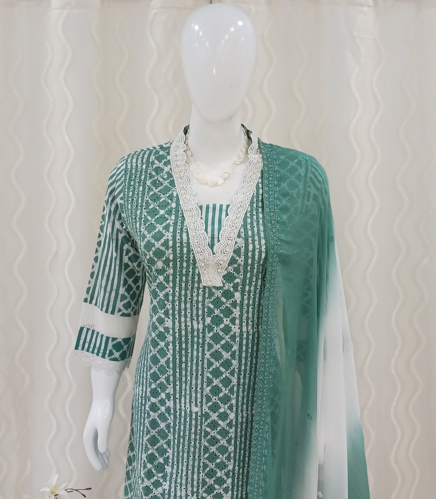 Straight Cut 3-Piece Suit with Dupatta and 3/4 Sleeves
