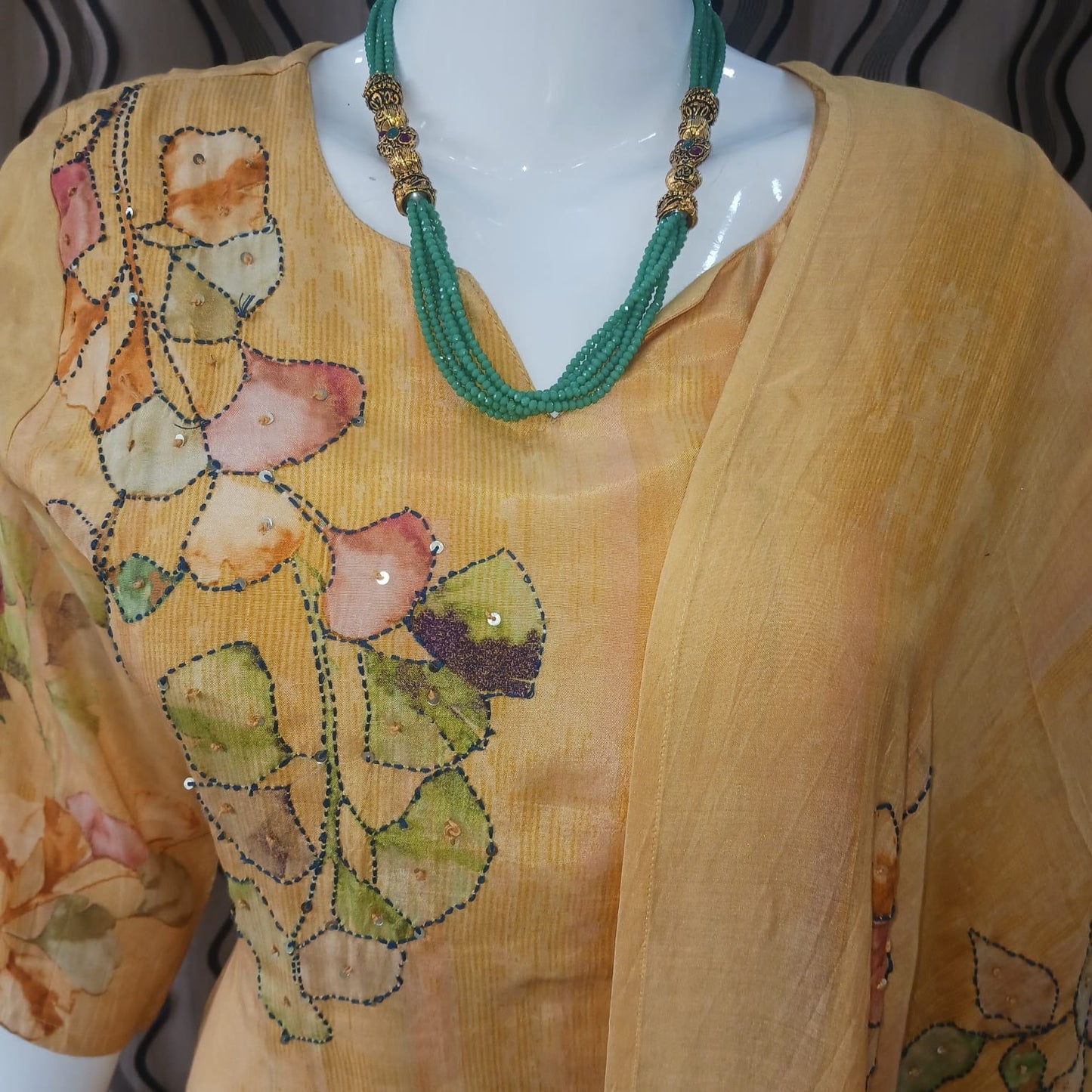 Straight Cut 3-piece suit Yellow silk blend with Lining